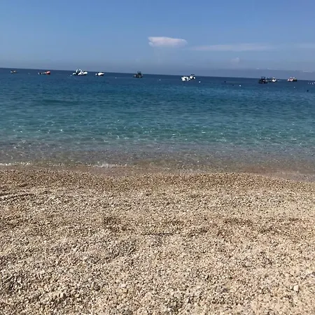 Lungomare Daire Avlonya